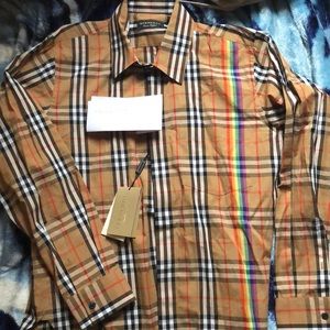 Burberry Long Sleeve shirt size M